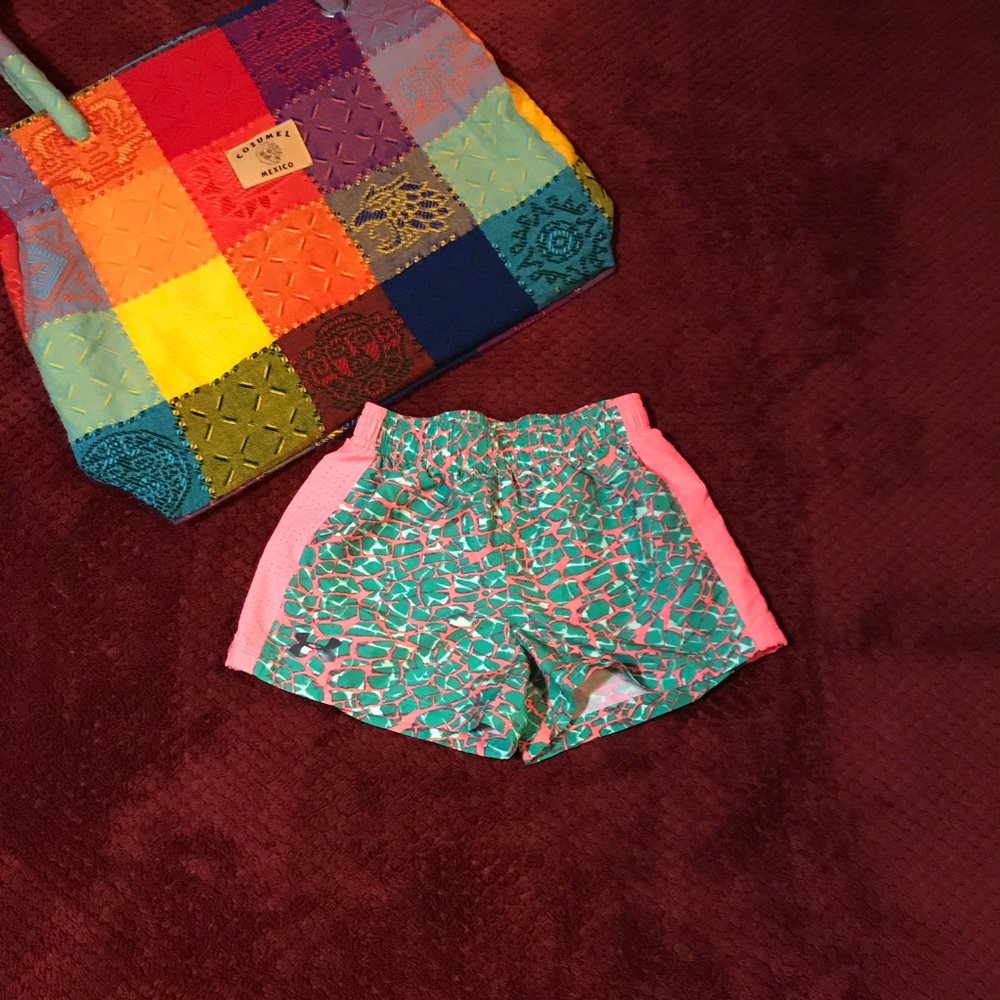 Under Armour swim shorts size YMD - Picture 3 of 5